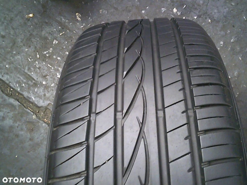 SUMITOMO BC100 235/55R18 6,7mm 2024 - 1