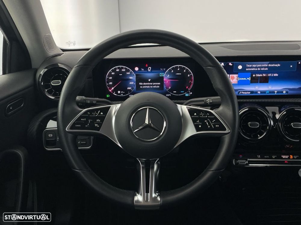 Mercedes-Benz A 200 Standard - 14