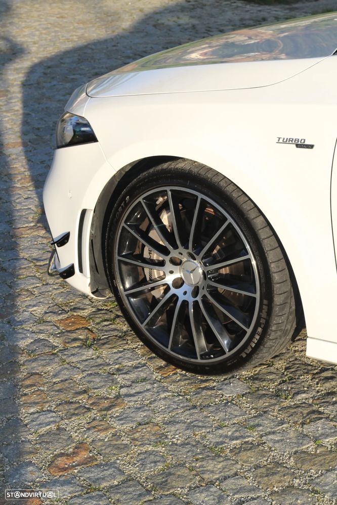 Mercedes-Benz A 35 AMG 4Matic Speedshift DCT 7G - 9