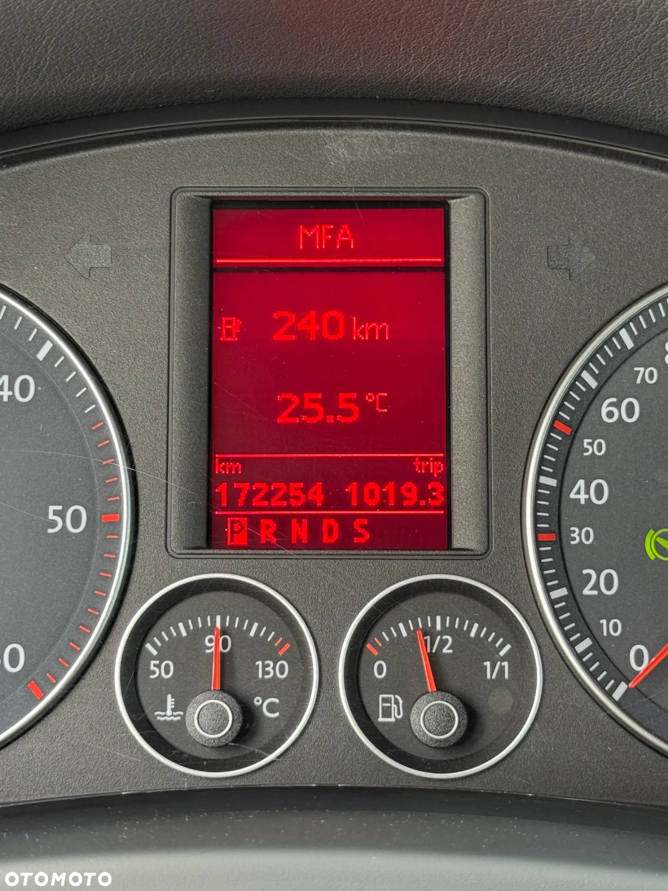 Volkswagen Golf 1.9 TDI DSG United - 13