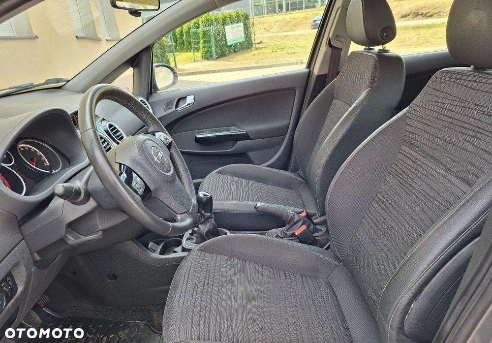Opel Corsa - 19