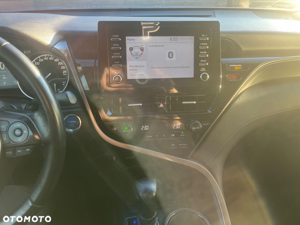 Toyota Camry 2.5 Hybrid Comfort CVT - 15