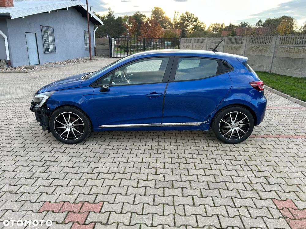 Renault Clio TCe 90 EVOLUTION - 9