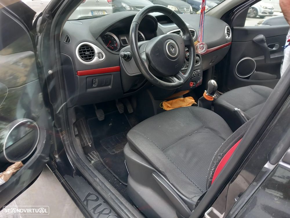 Renault Clio 1.2 TCE Rip Curl II - 6