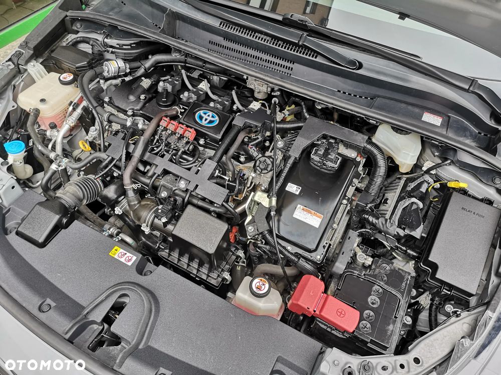Toyota Corolla 1.8 Hybrid Active - 29