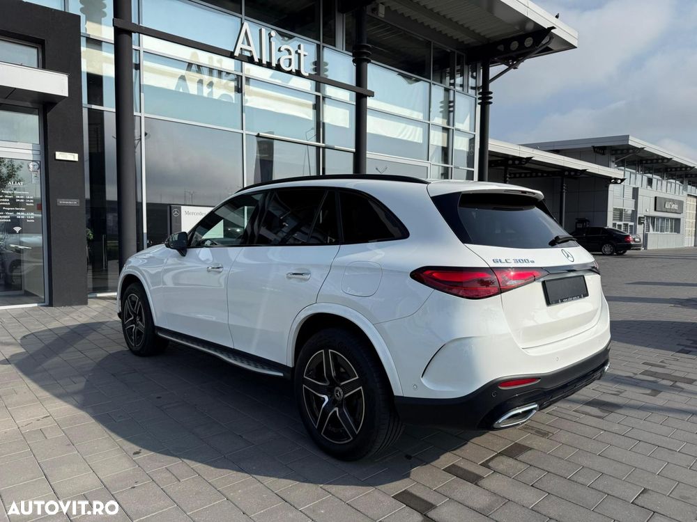 Mercedes-Benz GLC 300 e 4MATIC - 5