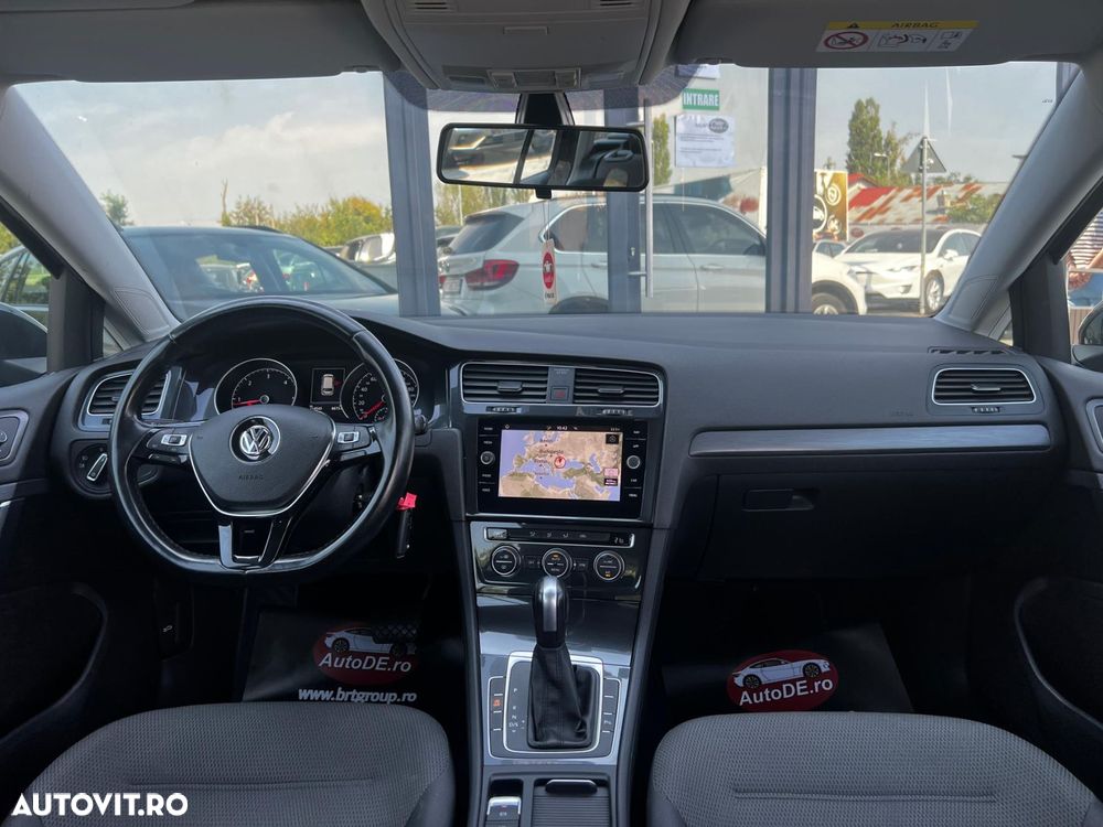 Volkswagen Golf - 7