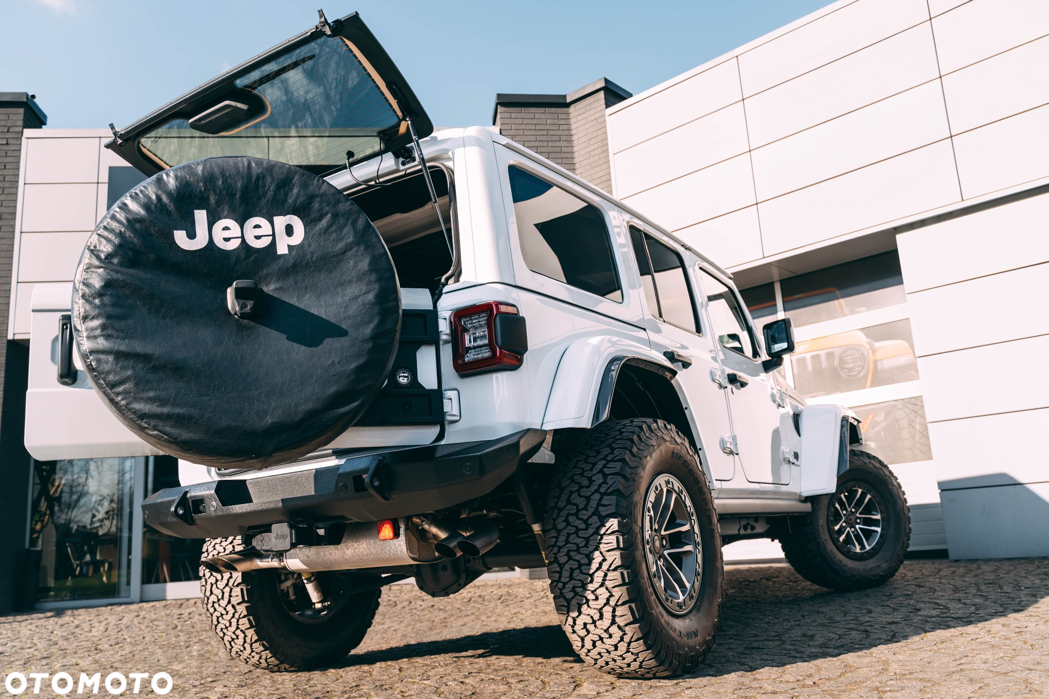 Jeep Wrangler - 5