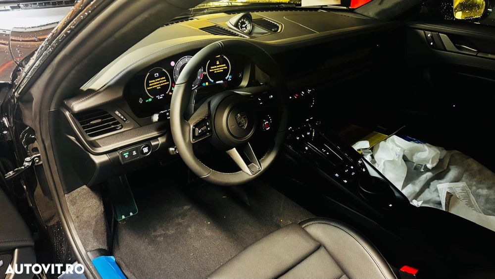 Porsche 911 911Turbo S - 5