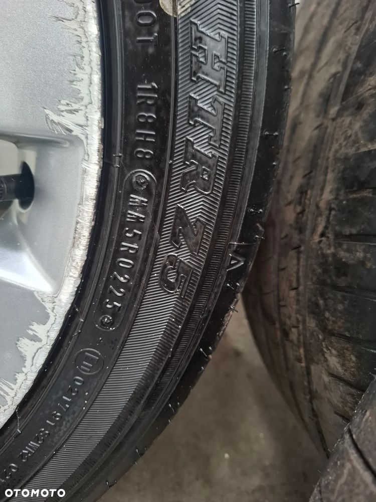 TOYOTA AURIS E18 1.8 HYBRYDA HB KOLA FELGI 225/45 R17 - 8