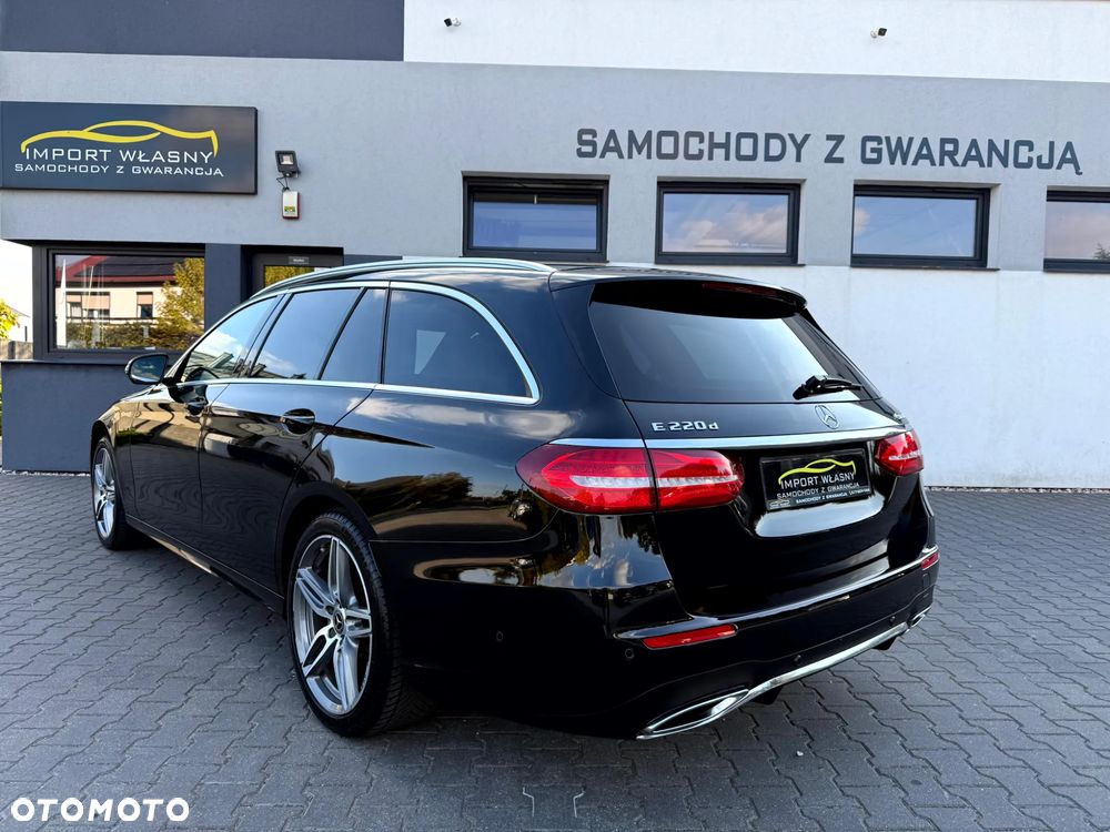 Mercedes-Benz Klasa E 220 d 4Matic 9G-TRONIC AMG Line - 3