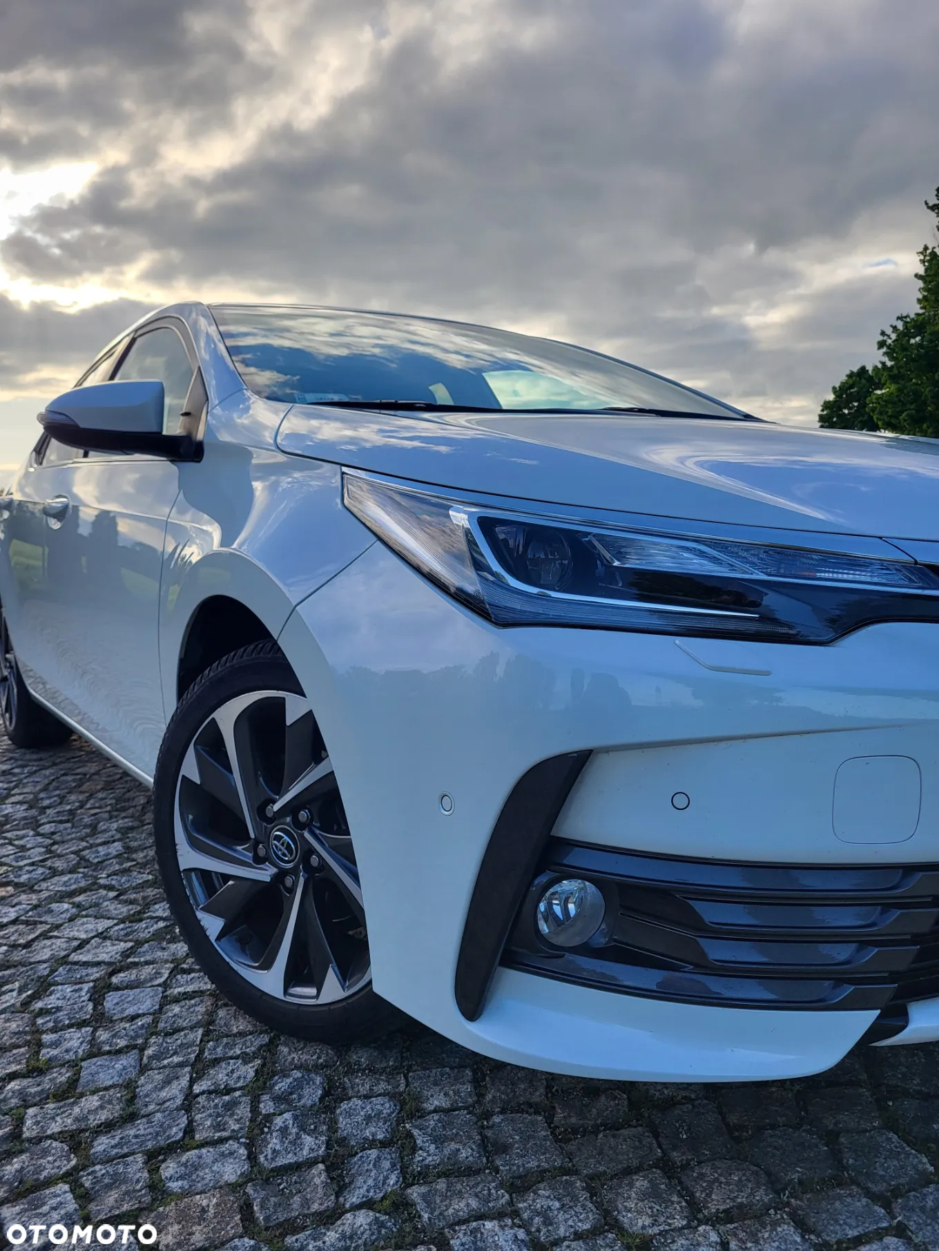 Toyota Corolla 1.6 Prestige EU6 - 26