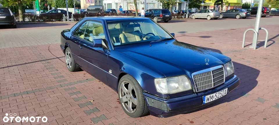 Mercedes-Benz Klasa E 200 - 3