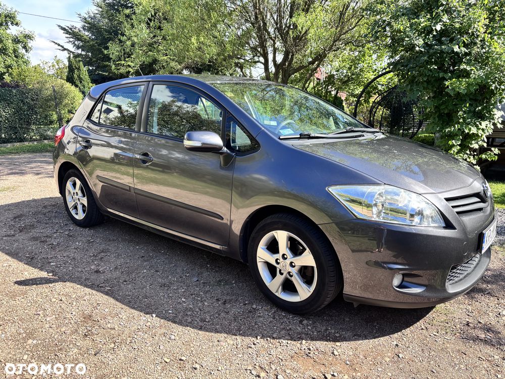 Toyota Auris 1.6 2010 - 2