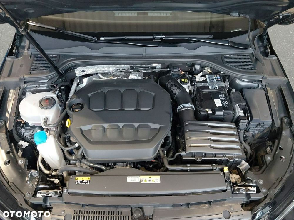 Volkswagen Golf 2.0 TSI 4Motion R DSG - 39