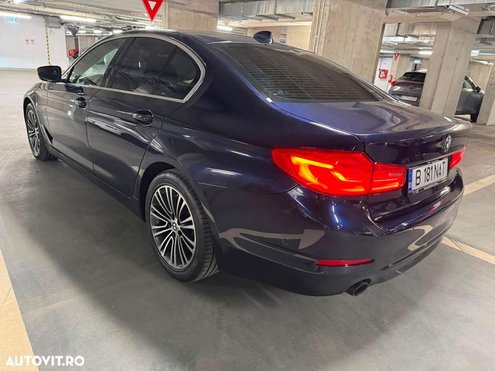 BMW Seria 5 520d Aut. Sport Line - 14