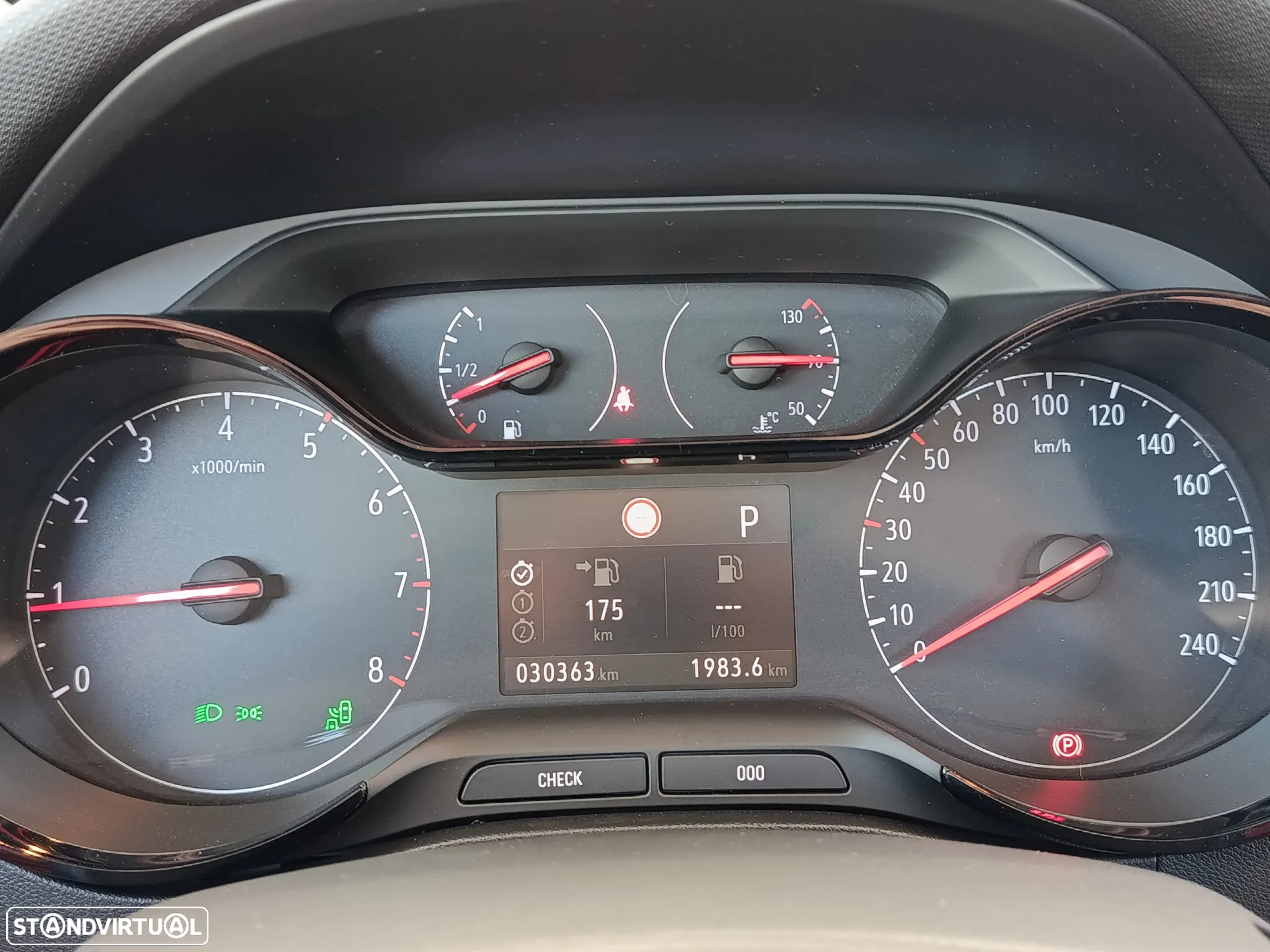 Opel Crossland X - 5