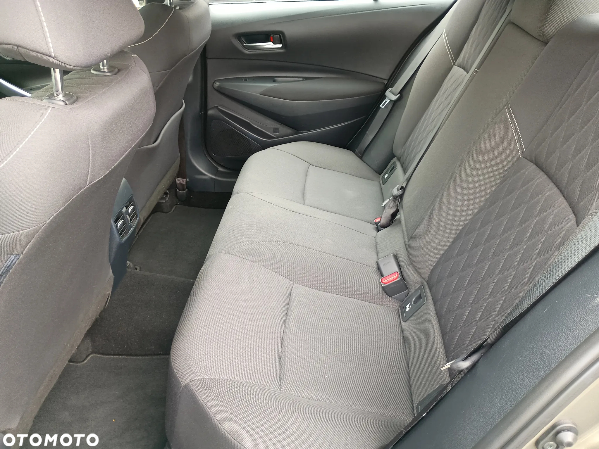 Toyota Corolla 1.5 Comfort - 25