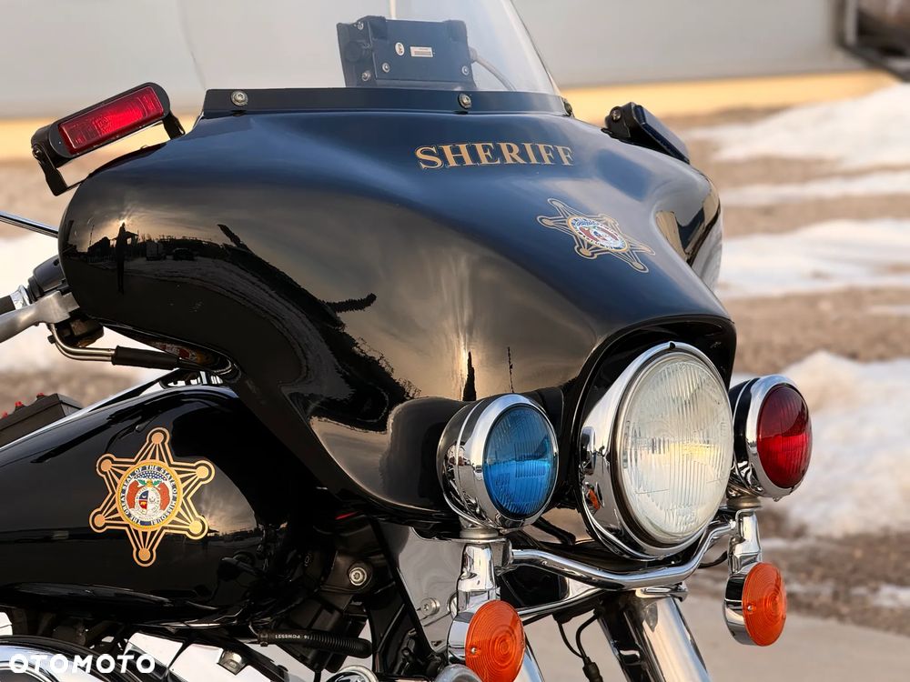 Harley-Davidson FLHT Electra Glide Standard - 34