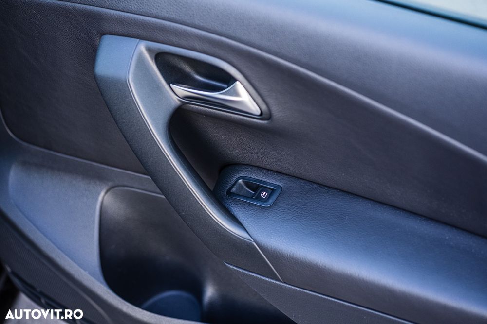 Volkswagen Polo - 32