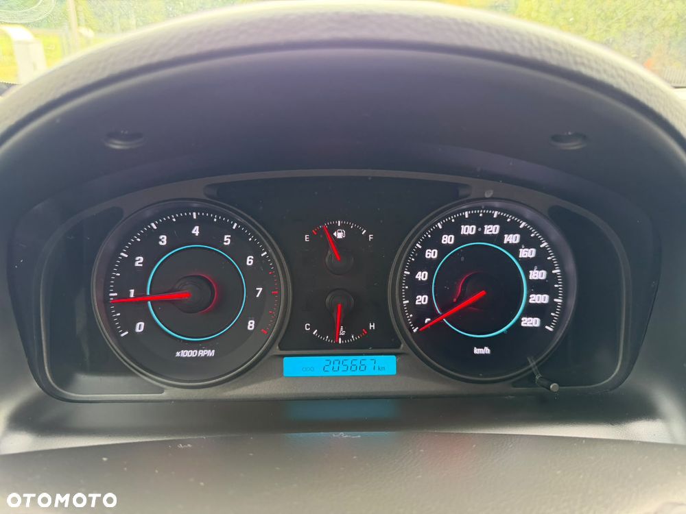 Chevrolet Captiva - 20