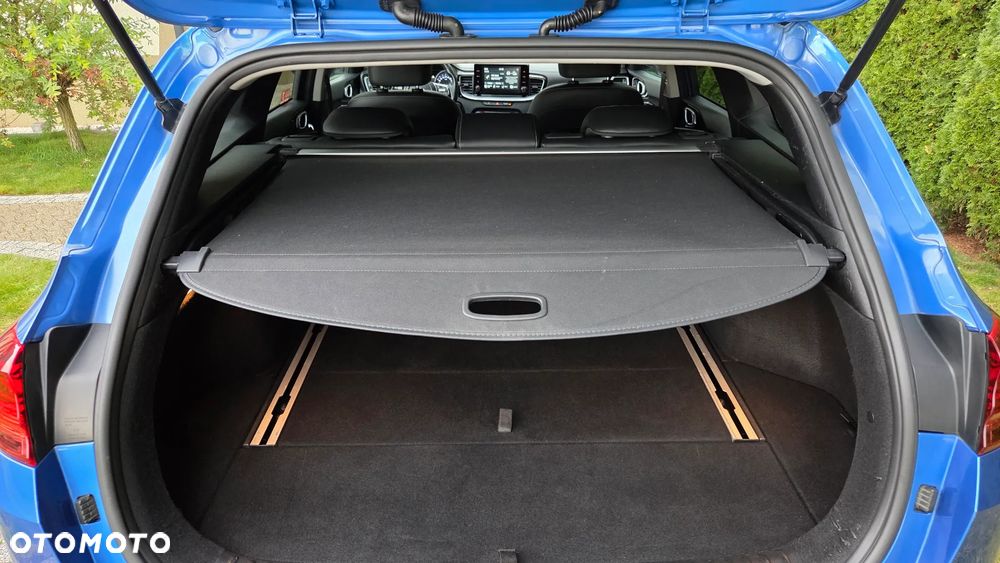 Kia Ceed 1.5 T-GDI L Business Line - 16