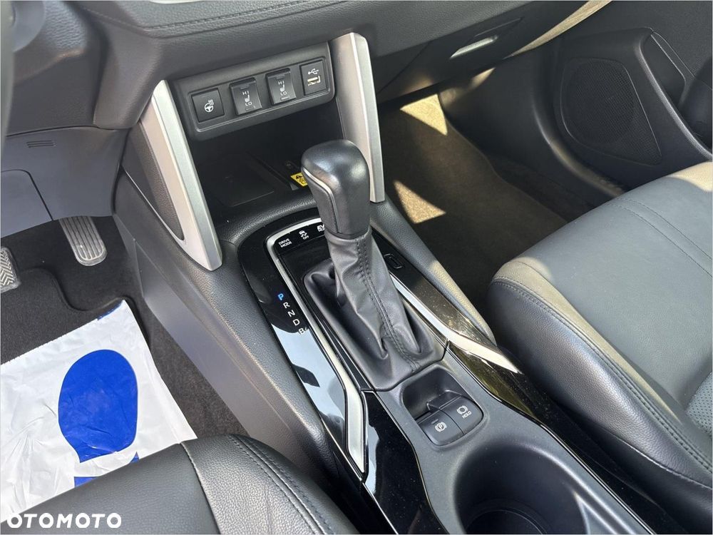 Toyota Corolla Cross 2.0 Hybrid Executive - 14