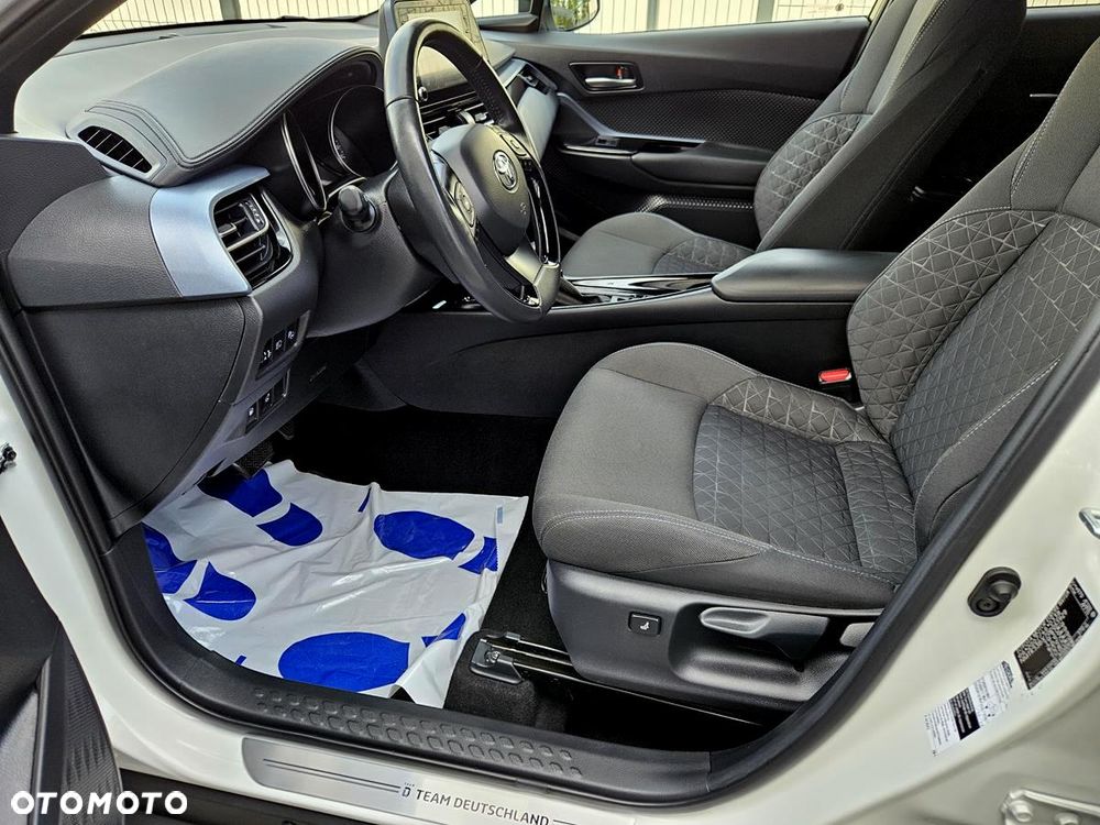 Toyota C-HR 2.0 Team Deutschland - 20