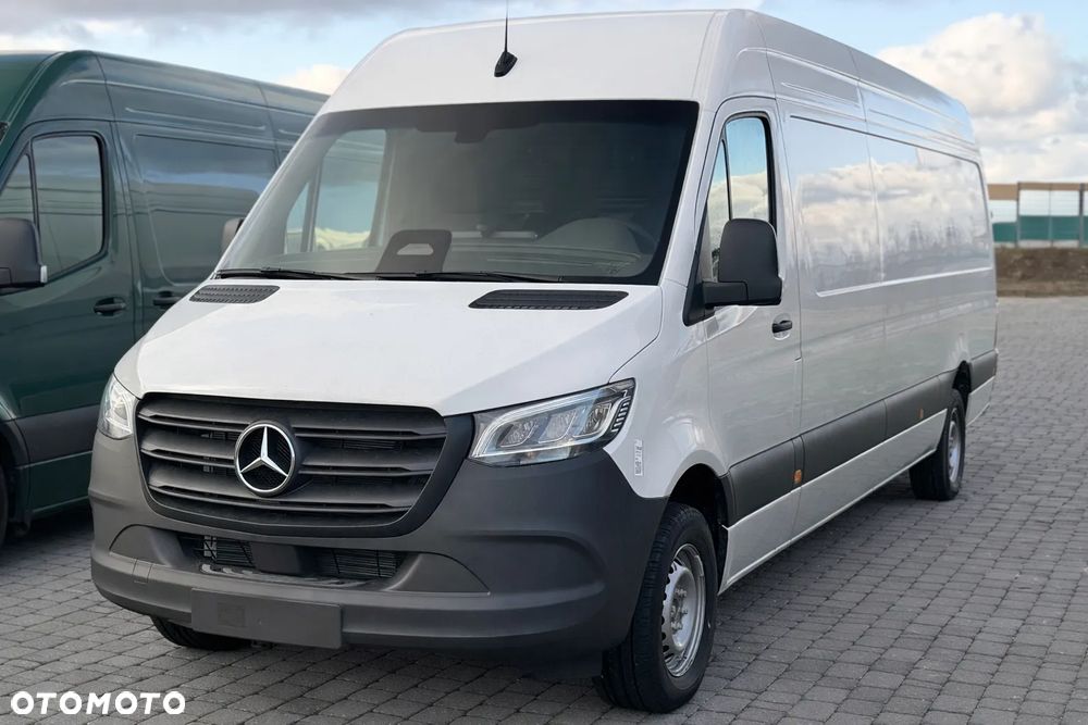 Mercedes-Benz Sprinter - 3