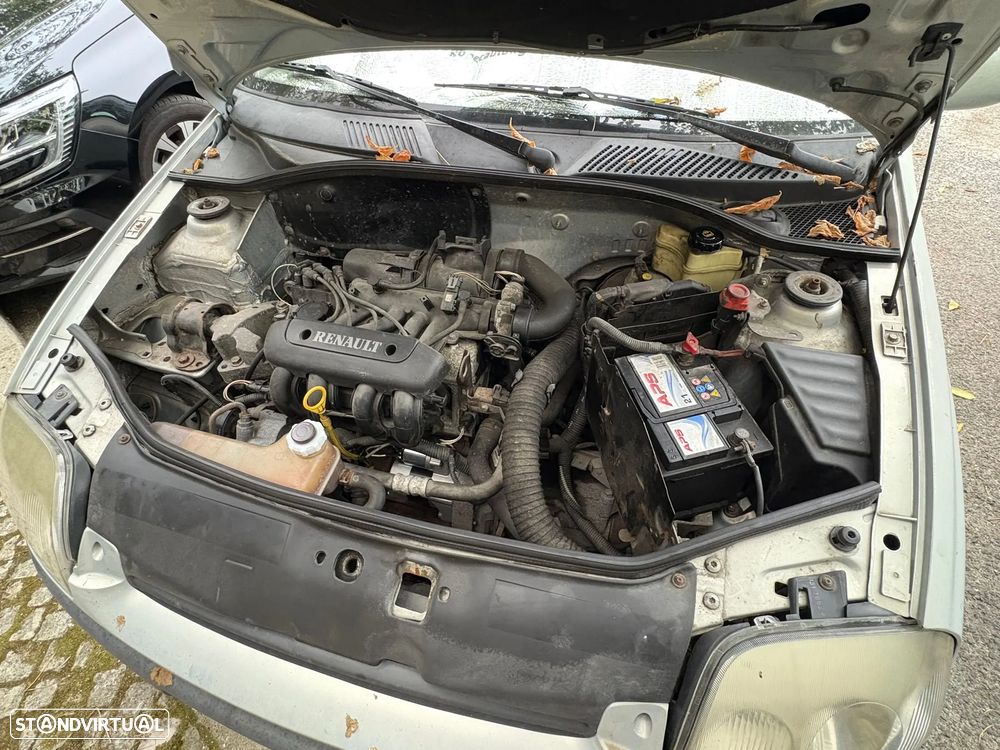 Renault Clio 1.2 - 13