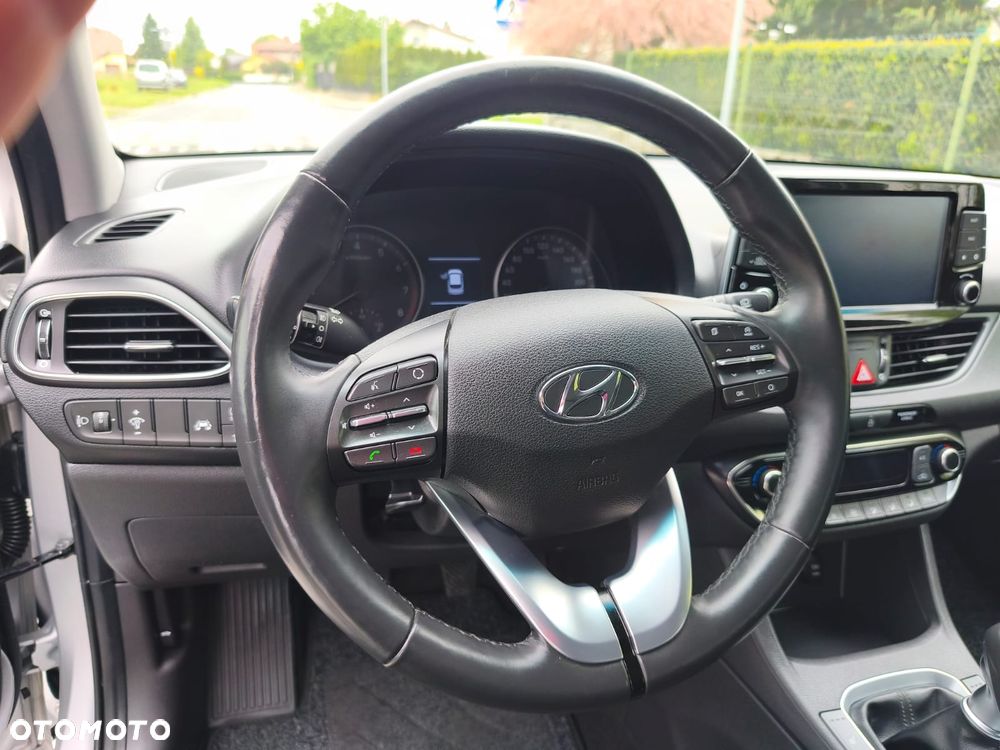 Hyundai i30 1.4 T-GDI YES!+ - 21
