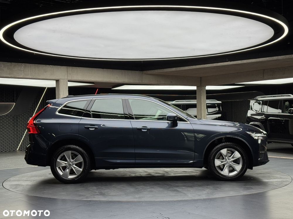 Volvo XC 60 B5 B AWD Momentum Pro - 7