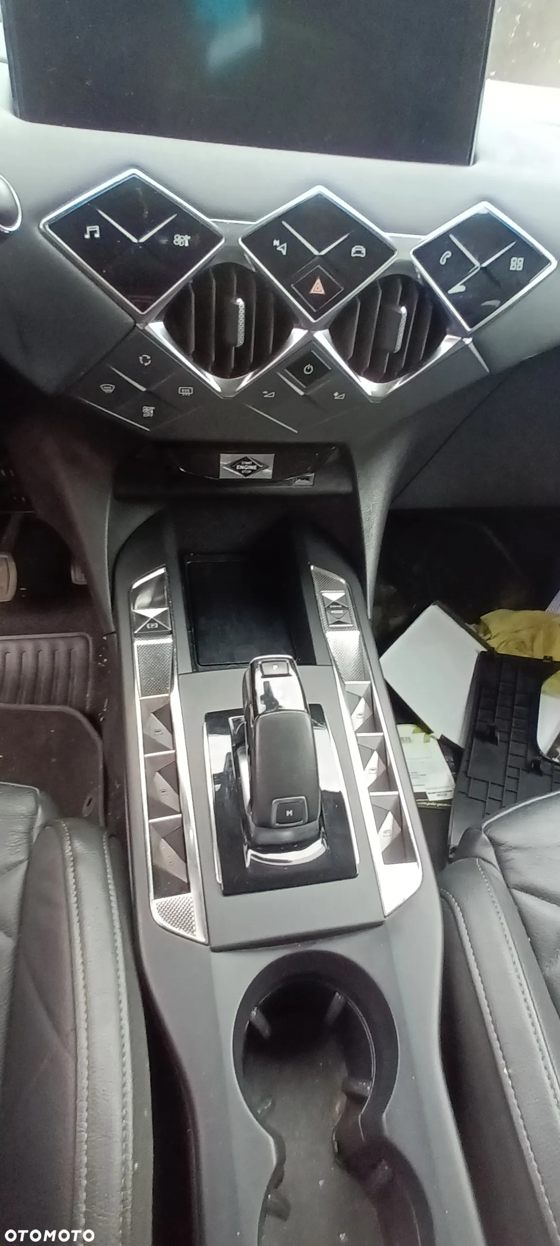 DS Automobiles DS 3 Crossback 1.2 PureTech Grand Chic - 31