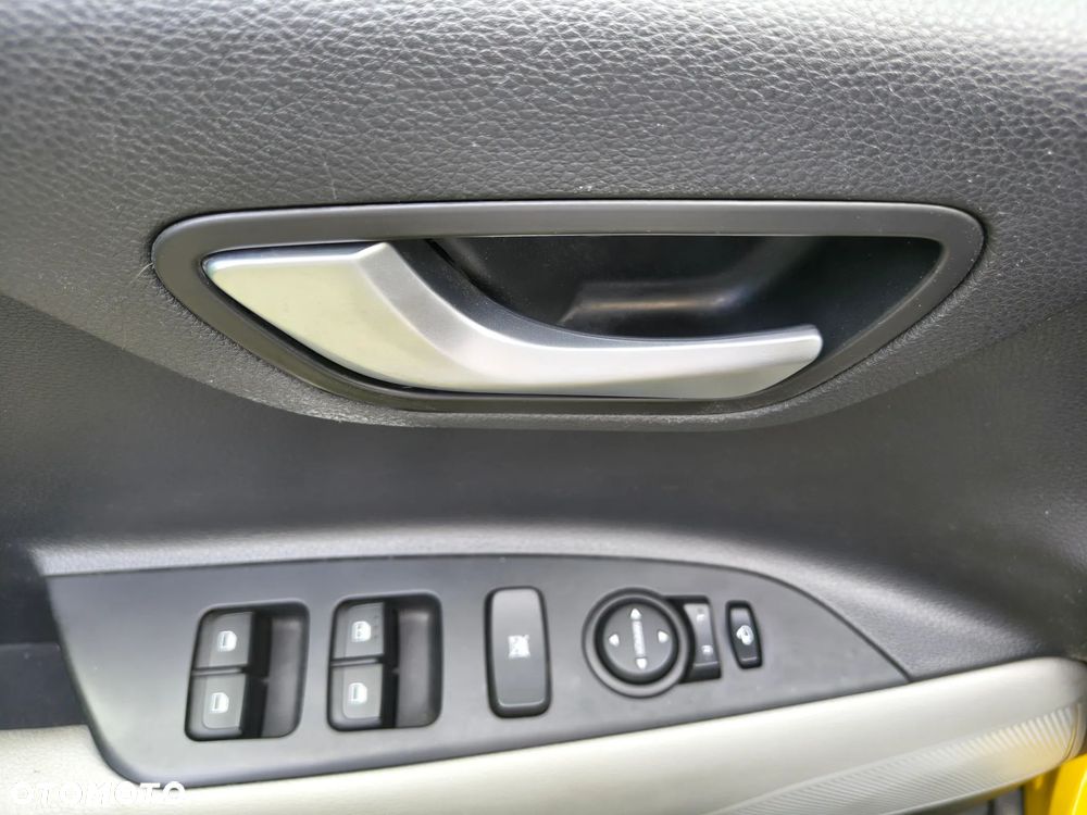 Kia Stonic 1.4 M - 9