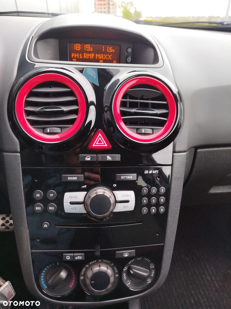 Opel Corsa 1.4 16V Sport - 6