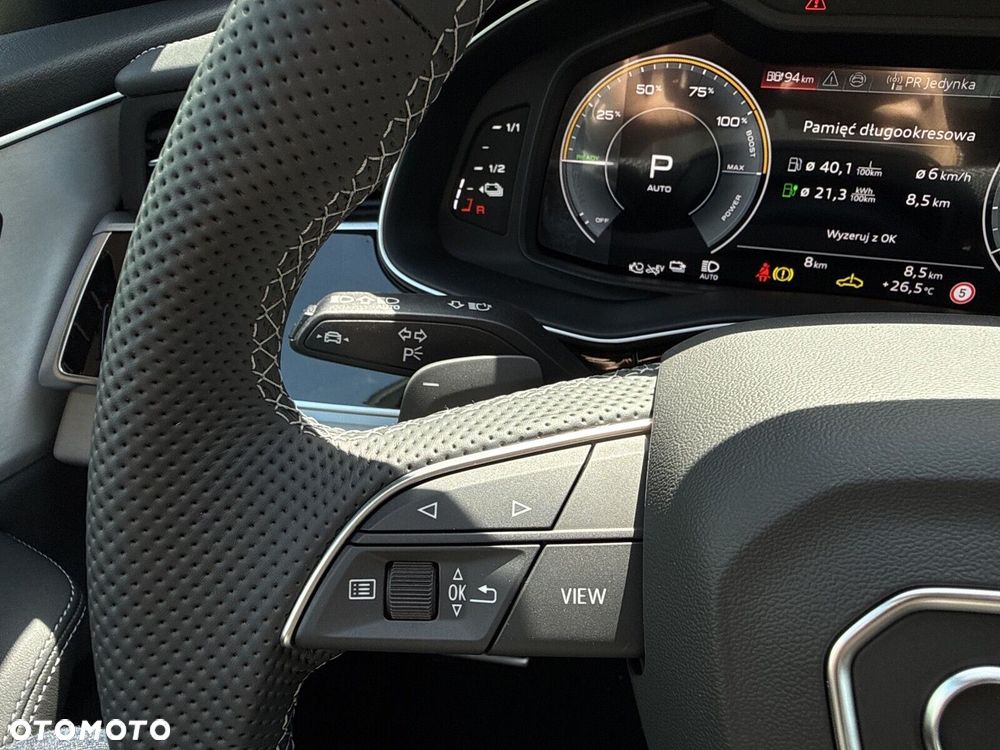 Audi Q8 - 16