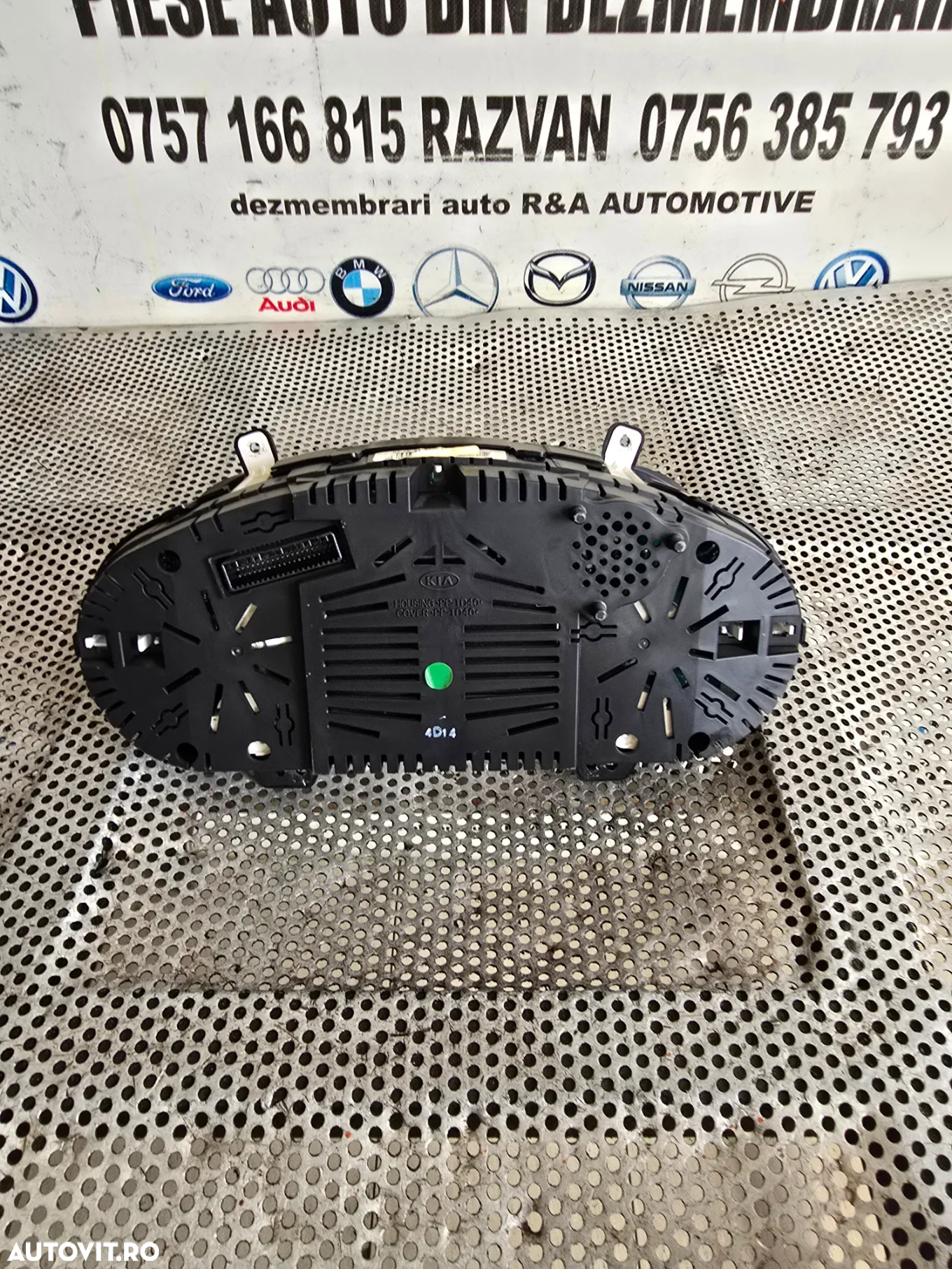Ceasuri Bord Kia Sportage 3 Facelift 2013-2016 2.0 Crdi Motor D4HA Cod 94033-3U015 - 4