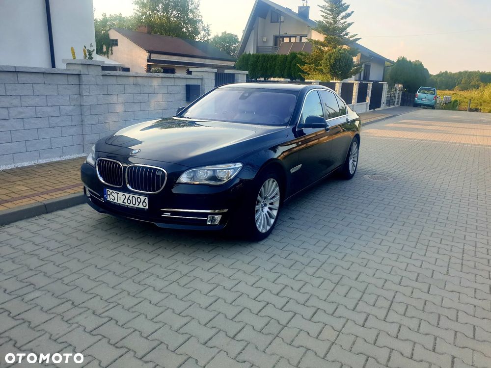 BMW Seria 7 740d xDrive - 2