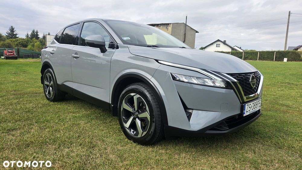 Nissan Qashqai 1.3 DIG-T N-Connecta - 1