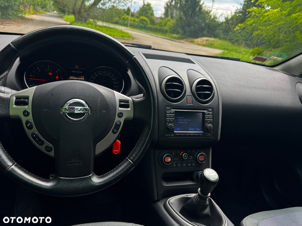 Nissan Qashqai - 16