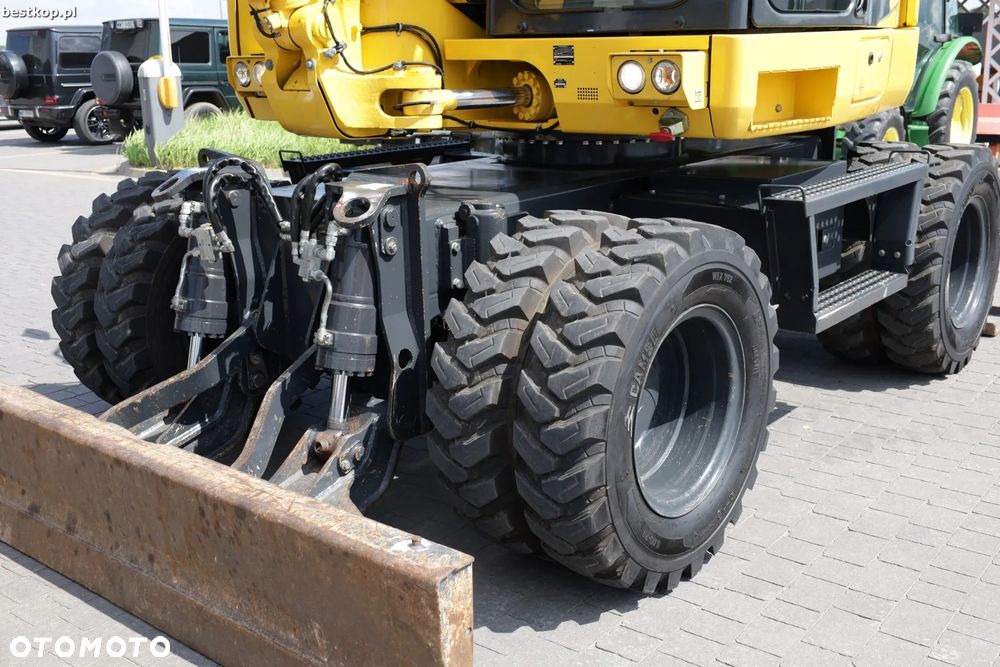 Komatsu PW118MR-11 - 21