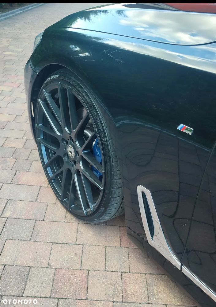 BMW Seria 7 740d xDrive - 28