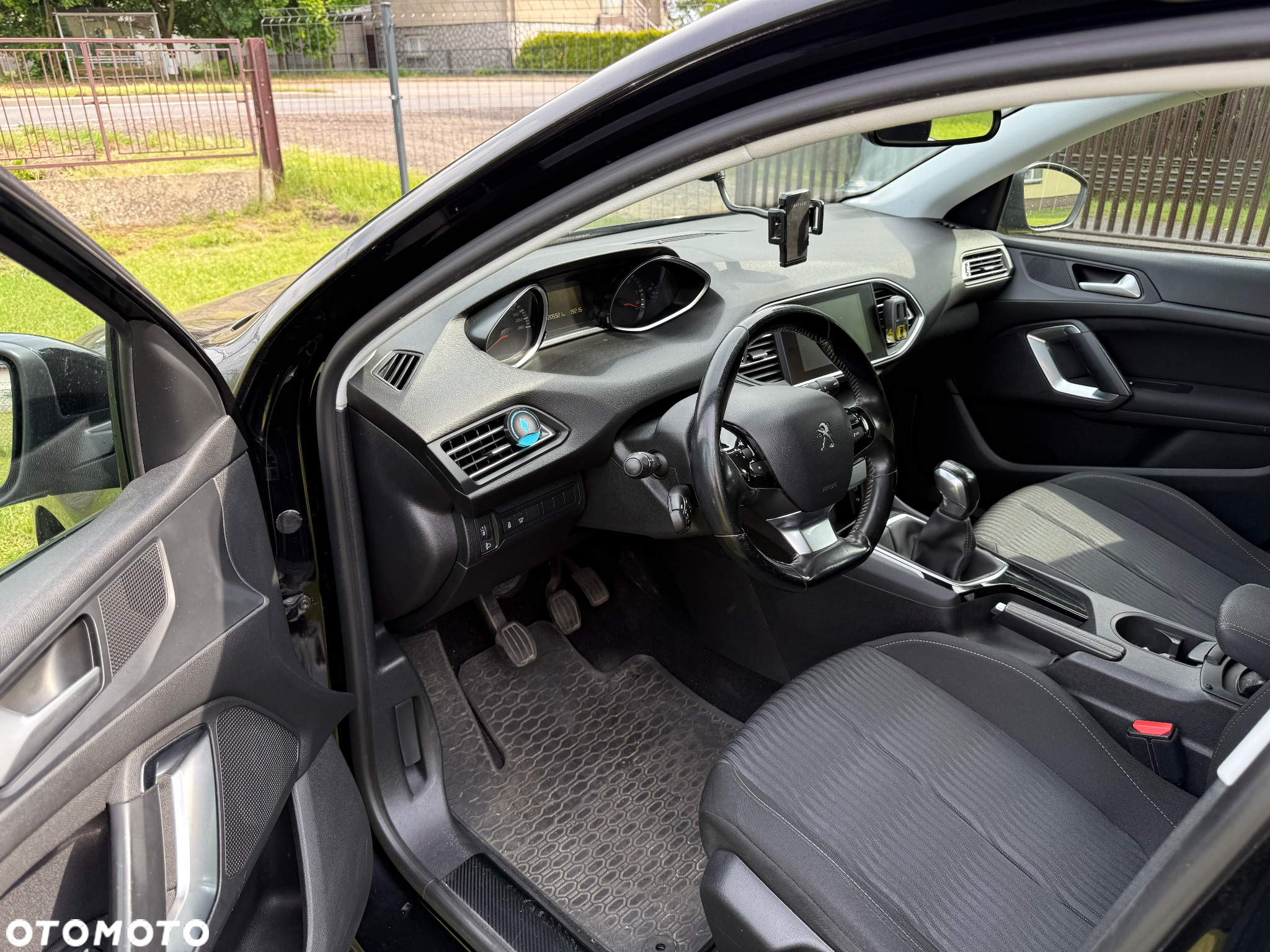 Peugeot 308 SW BlueHDi 100 Stop & Start Access - 8