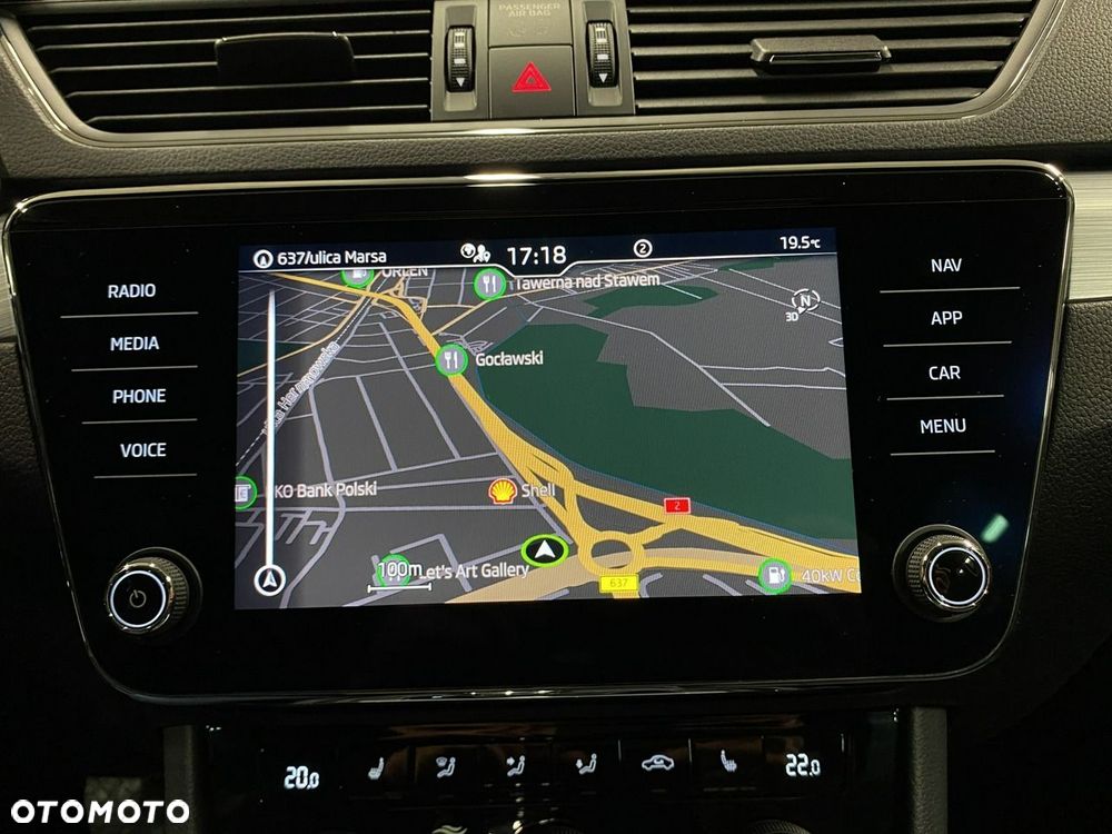 Skoda Superb 2.0 TDI SCR Ambition DSG - 28