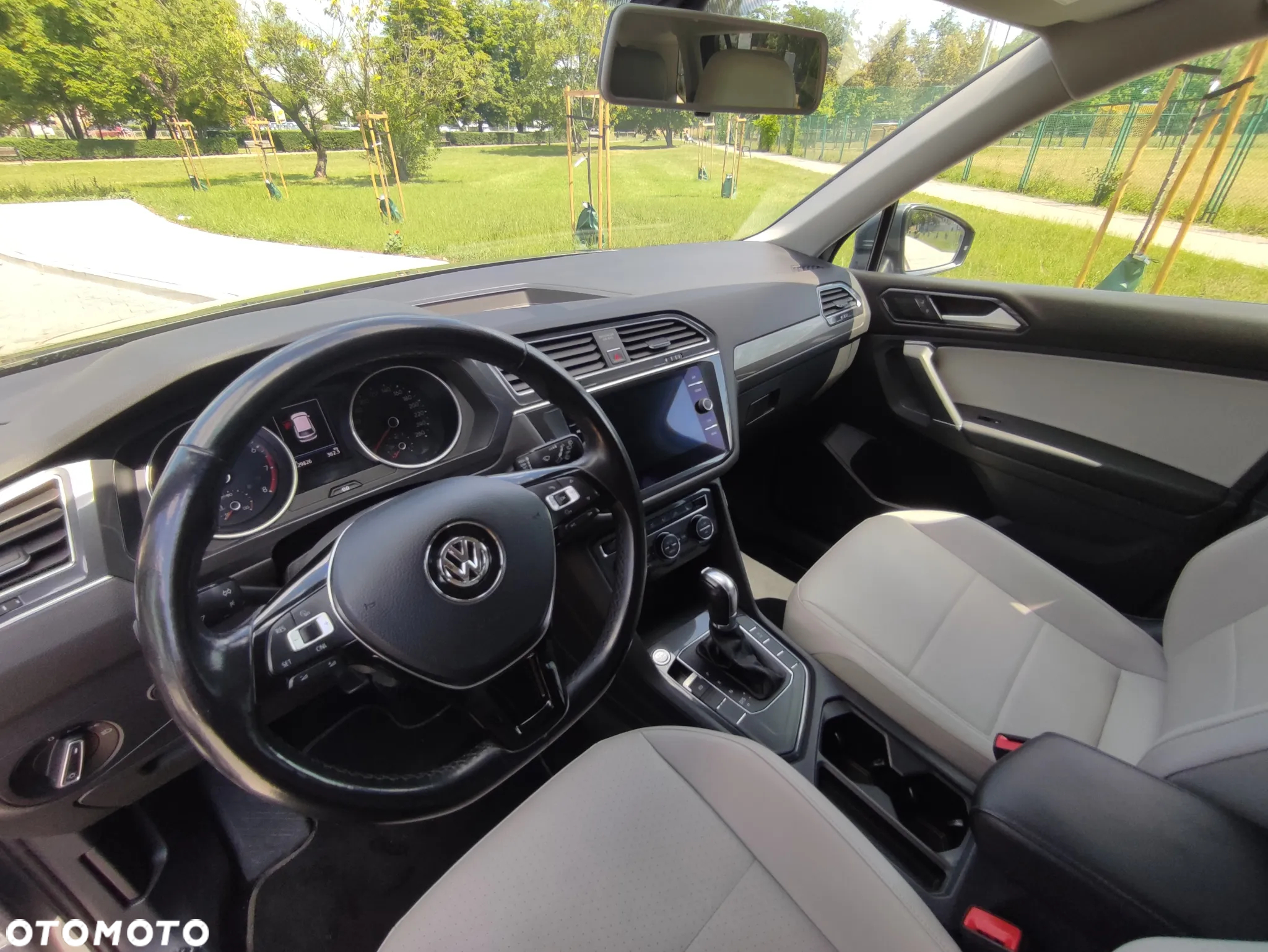 Volkswagen Tiguan Allspace - 10