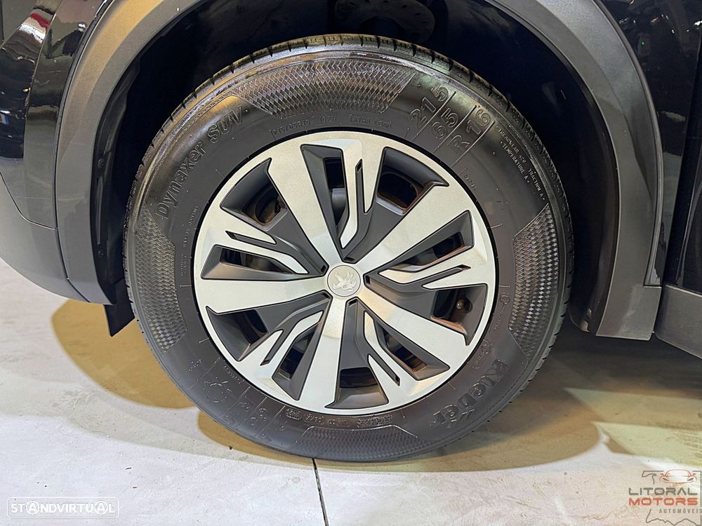 Peugeot 2008 1.2 PureTech Active - 12