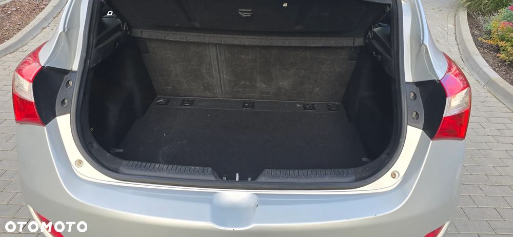 Hyundai i30 1.4 CRDi Comfort - 6