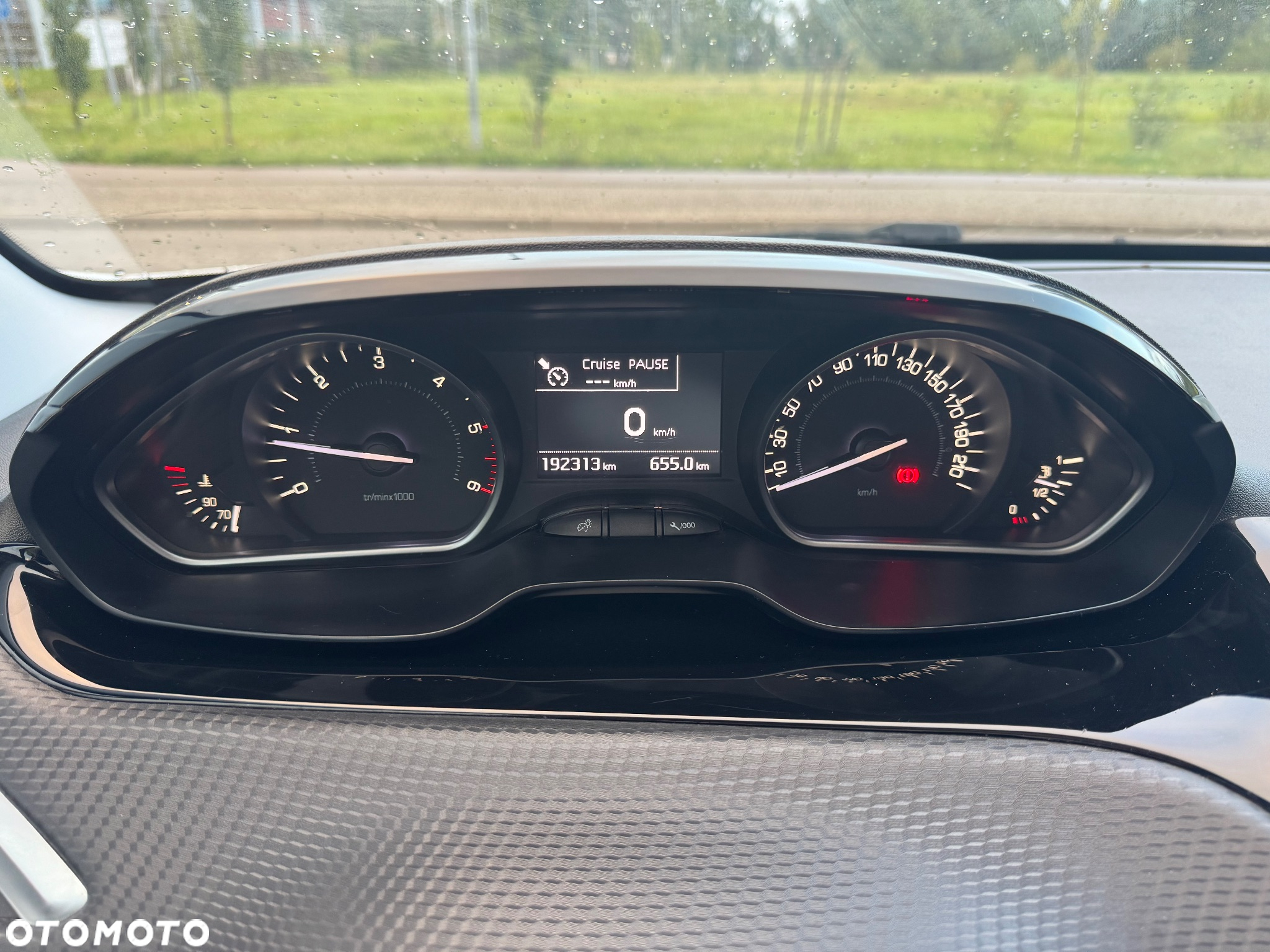 Peugeot 208 - 14
