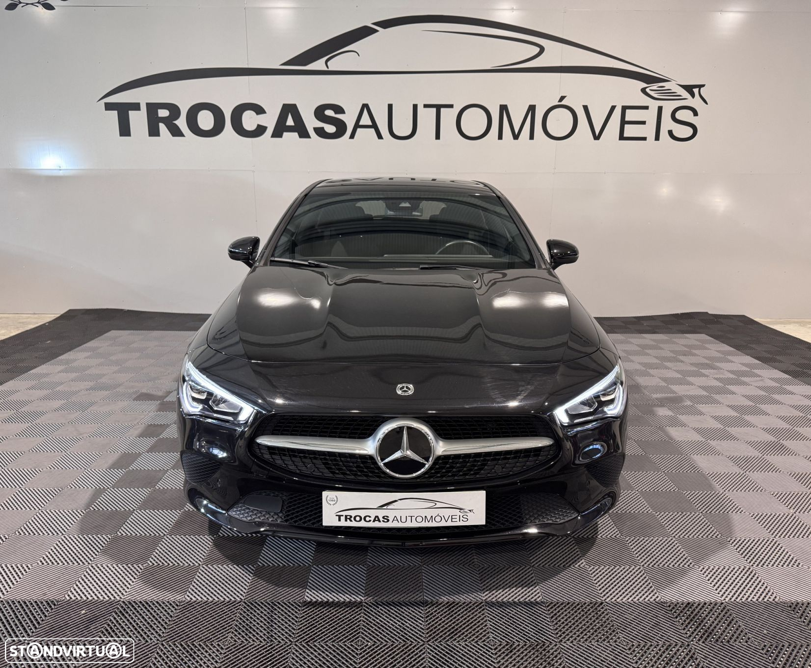 Mercedes-Benz CLA 180 - 9