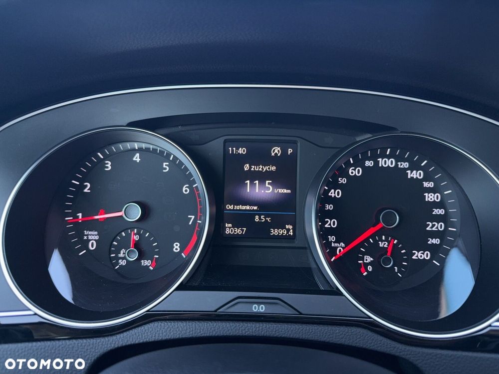 Volkswagen Passat Variant - 17